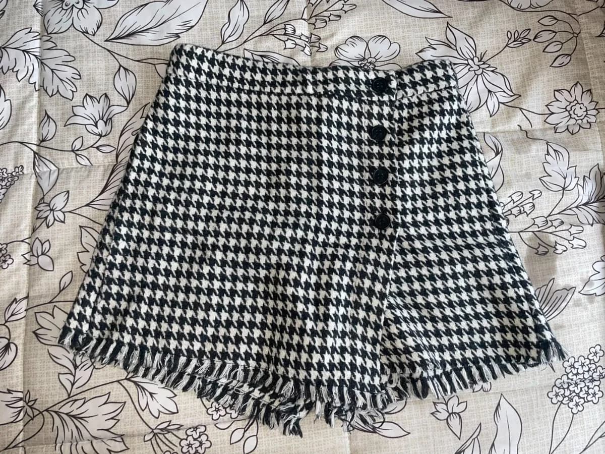 Usado por Lizette Medina W., Falda/short, talla XS