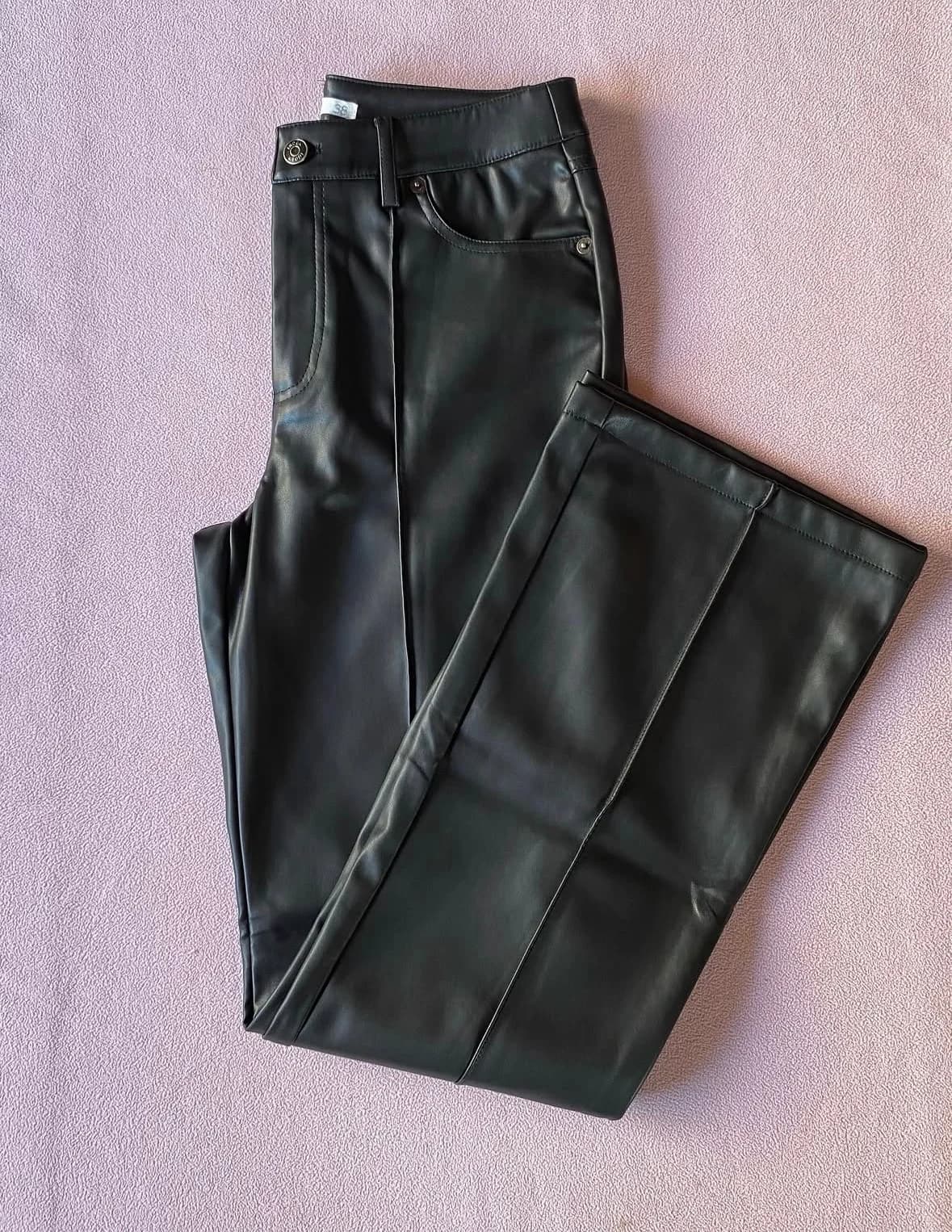 Usado por Grace Scarleth Valenzuela González , pantalón de ecocuero index , talla 38