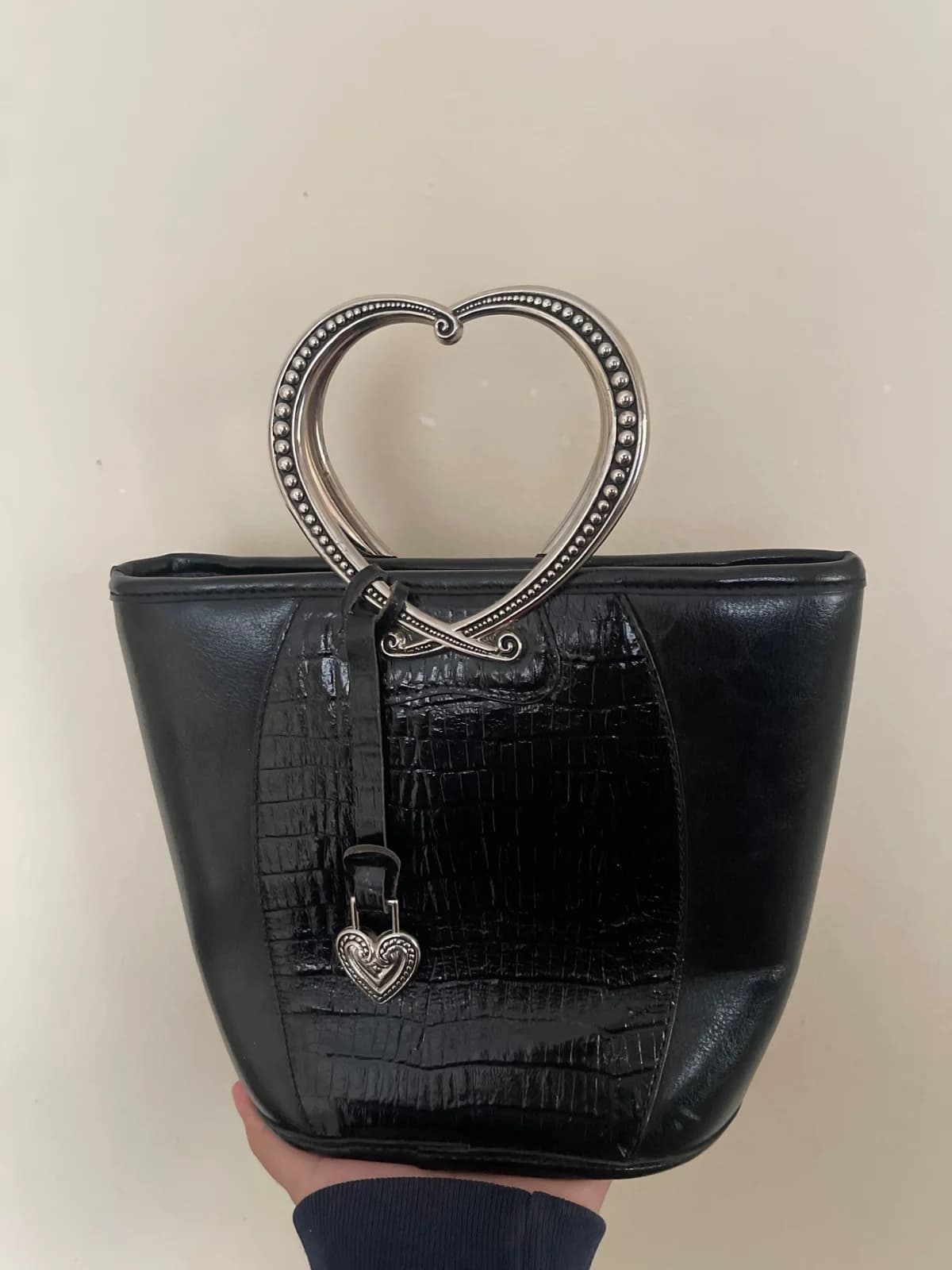 Cartera cuero con corazón — foto 1