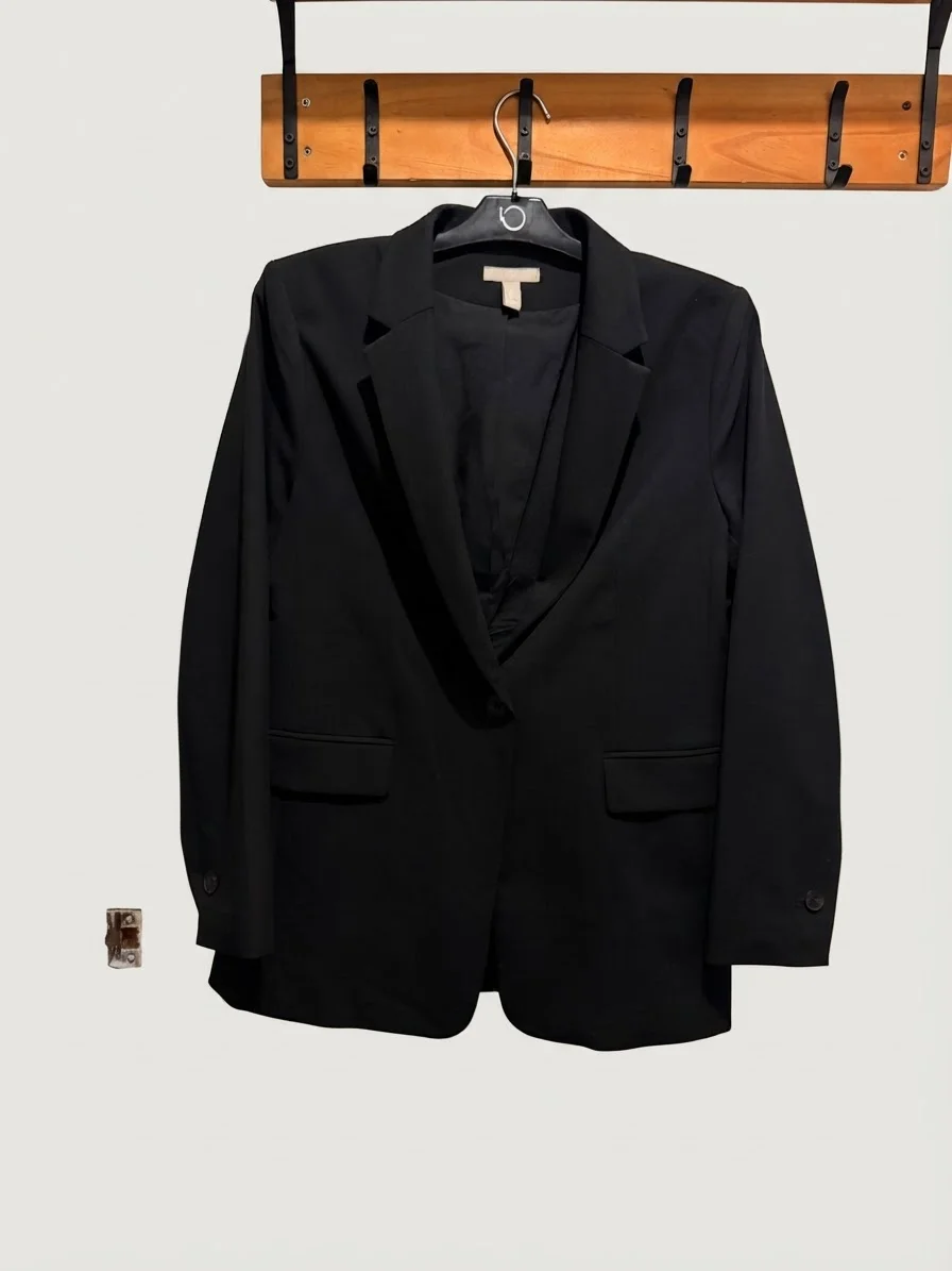 Usado por Natalia Hernandez, Blazer , talla S