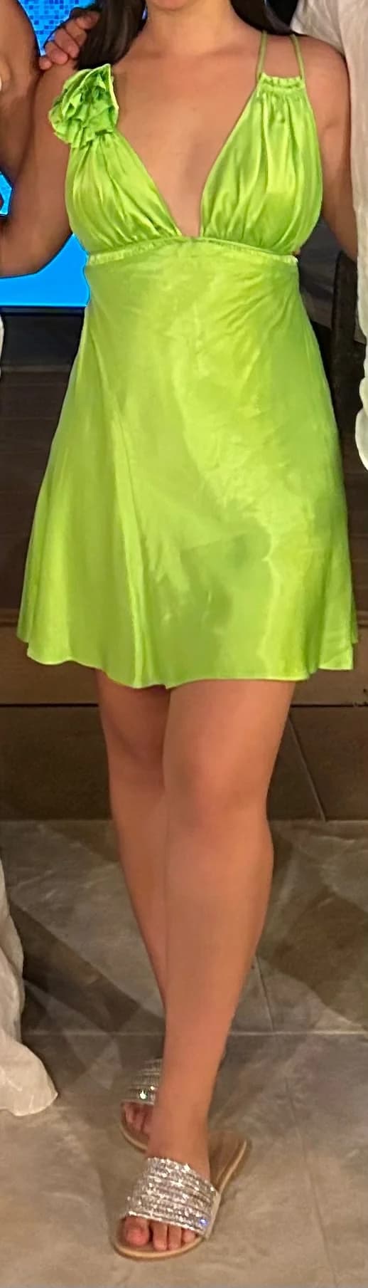 Usado por Amanda Díaz, Vestido corto , talla S