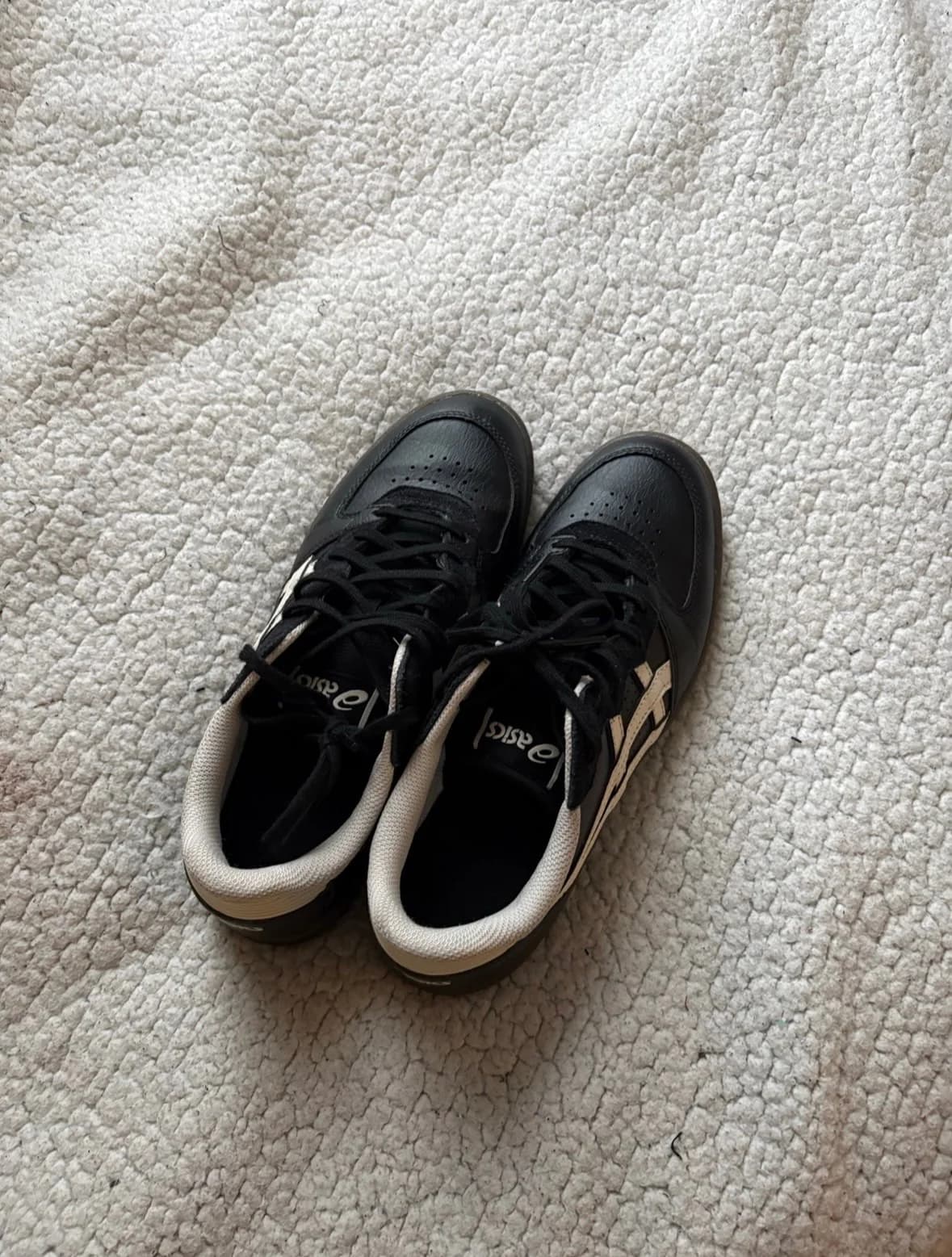 Usado por Paula Delgado , Zapatillas ASICS Skyhand OG - Unisex, talla 37