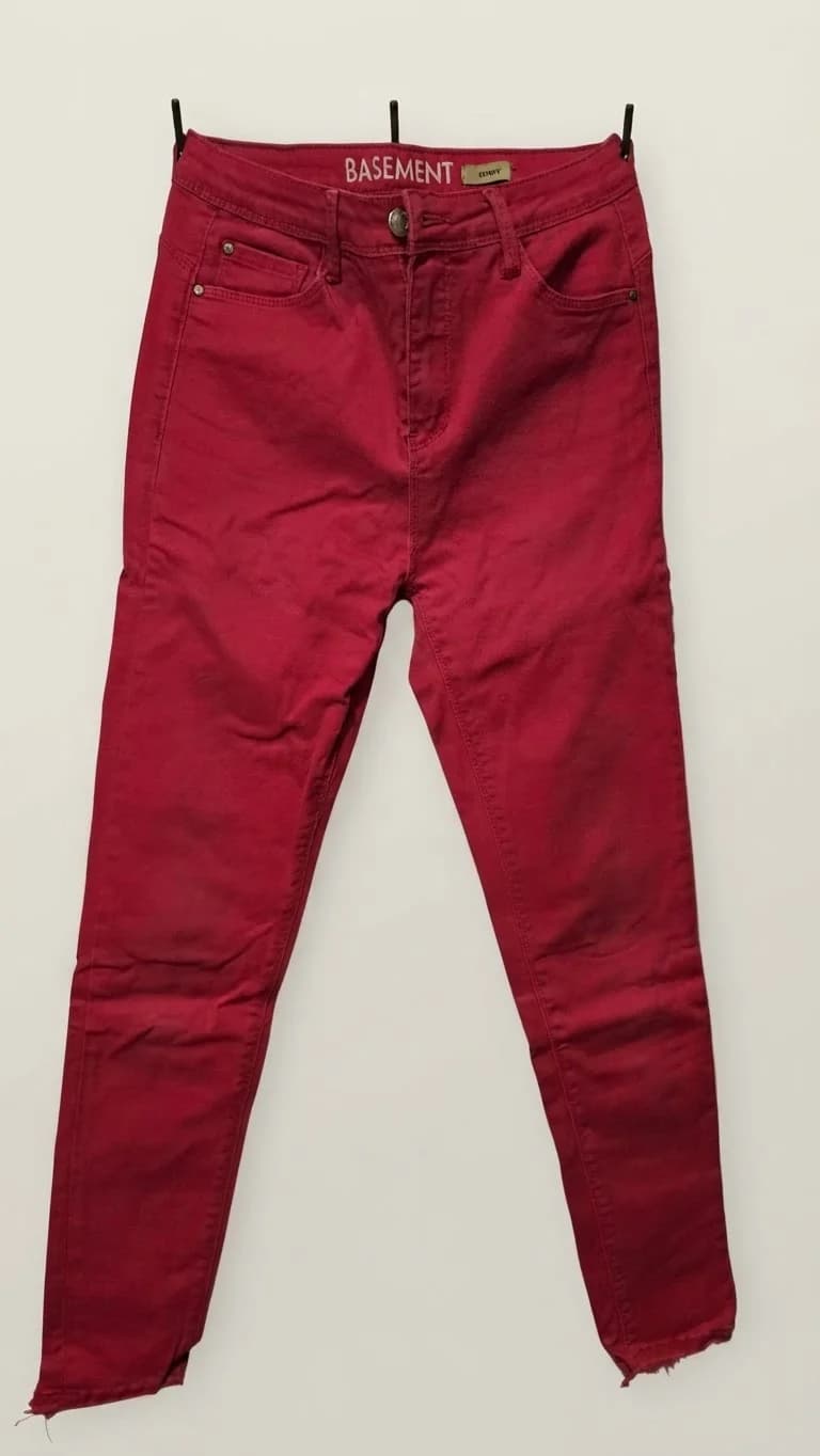 Usado por Martina Ahumada, Jeans Opposite, talla 38