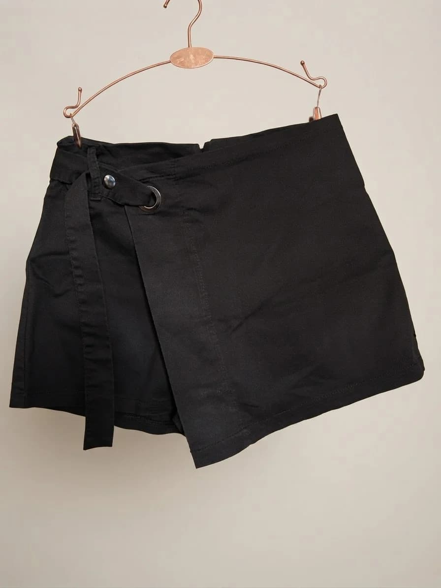 Short falda negra — foto 1