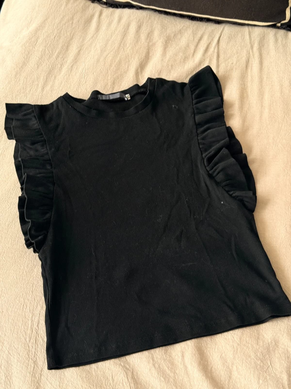 Polera vuelitos — foto 1