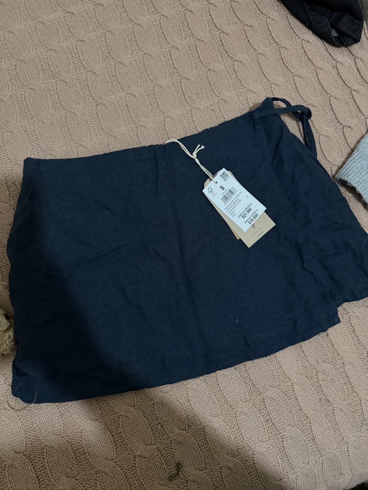 Usado por brita saez, falda index xs, talla s