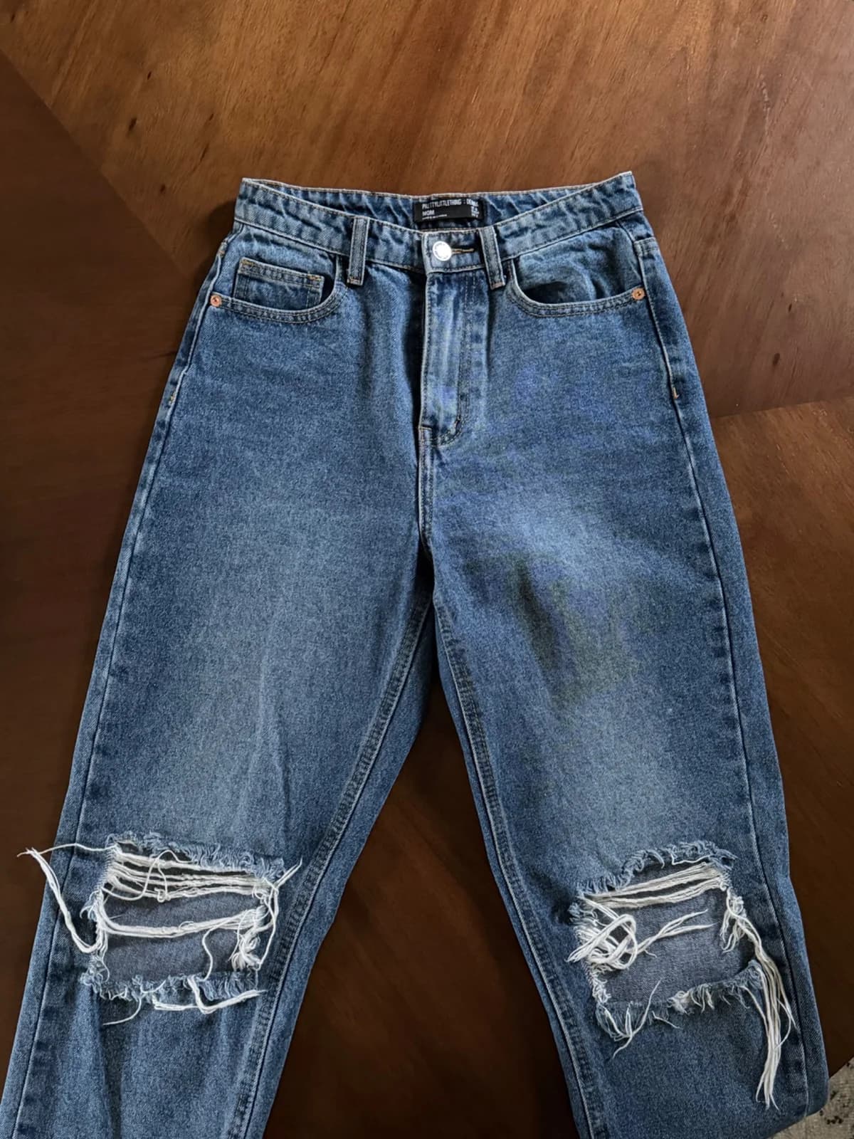 Jeans Pretty Little Thing
