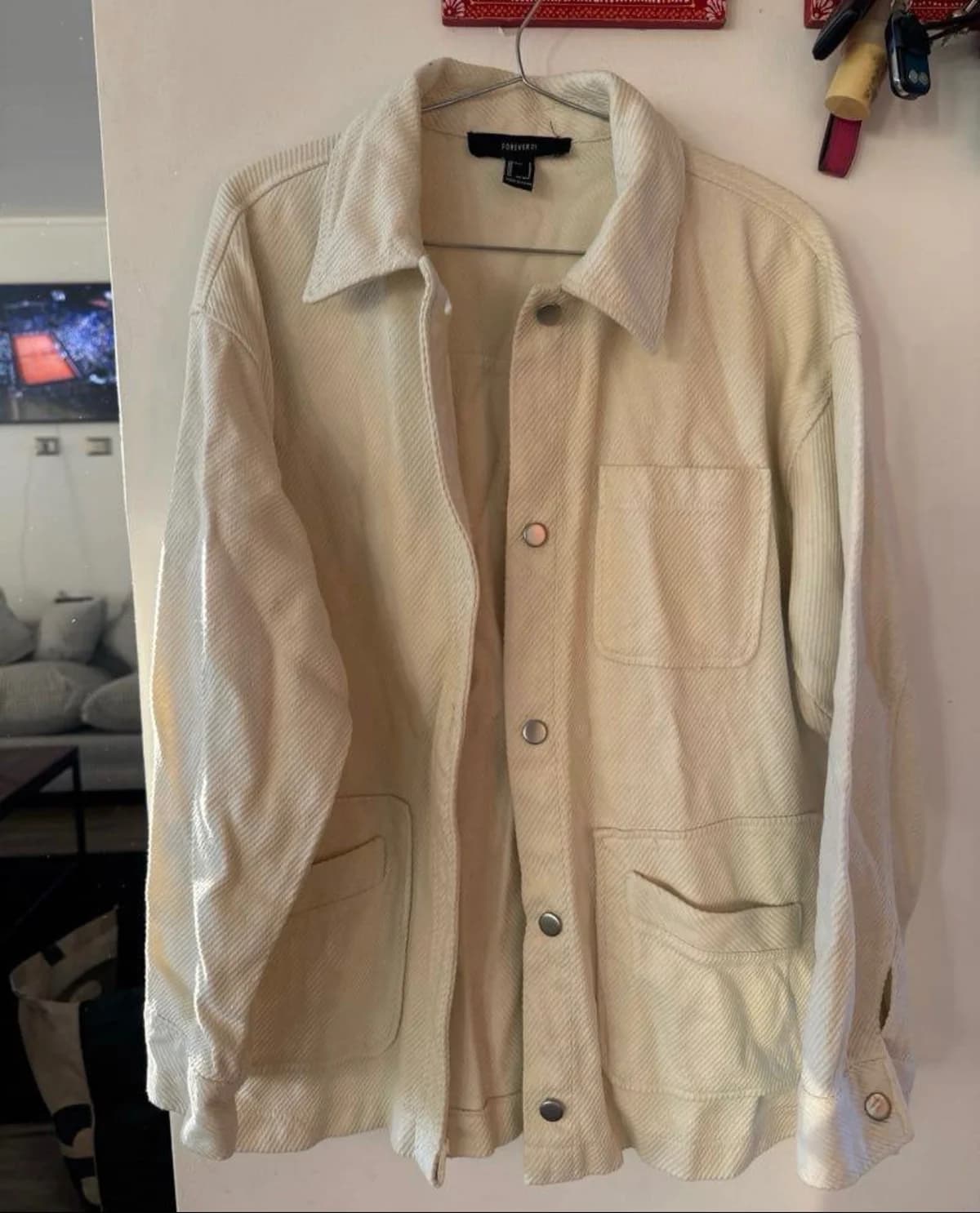Usado por María de los Ángeles Esveile Molina , Chaqueta oversize color crudo , talla S