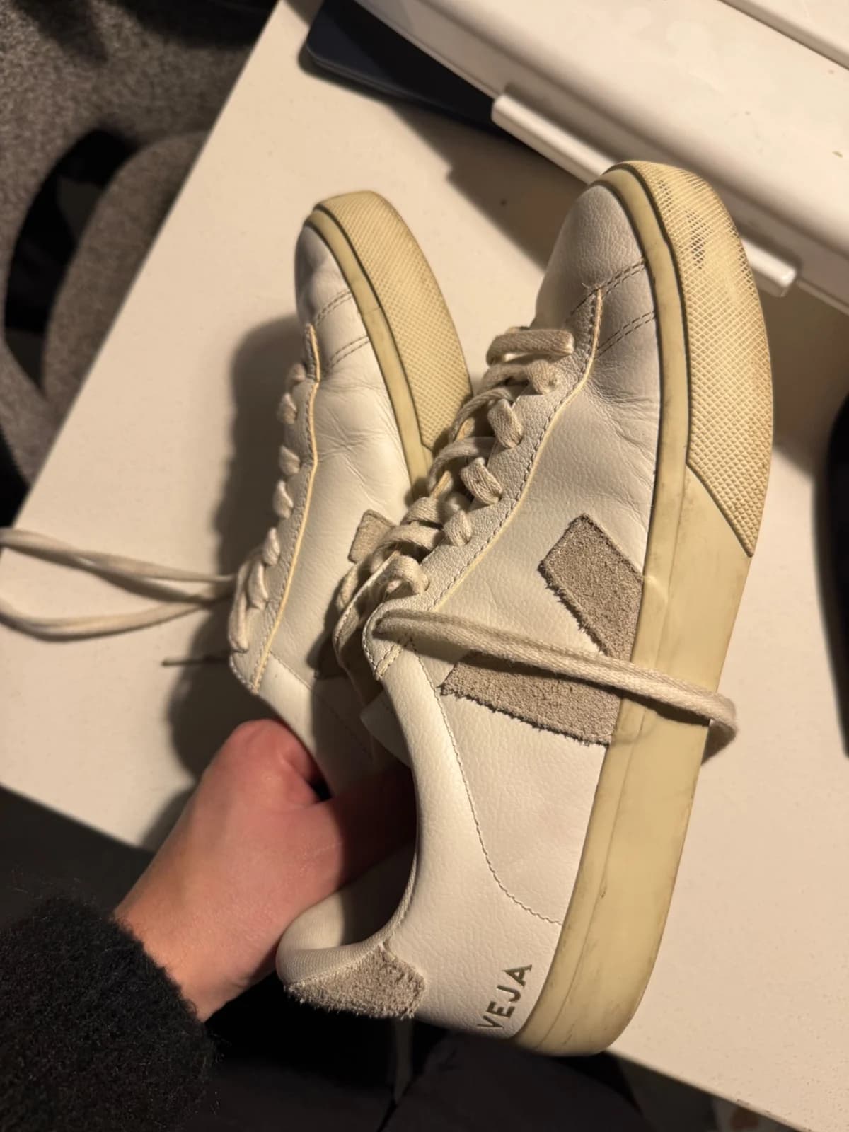 Usado por Sofía Reyes, Zapatillas Veja Campo, talla US9
