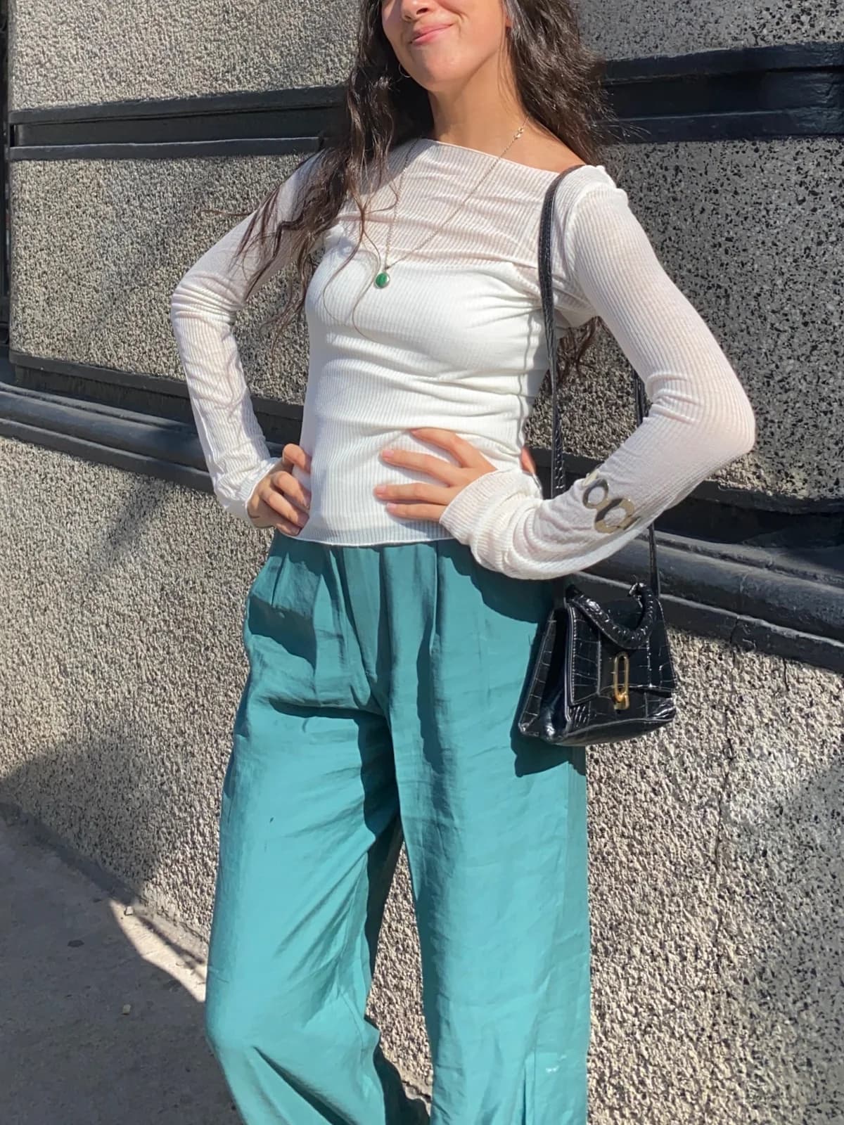 Usado por Valeria Olguín , Pantalón Sastrero, talla Xs