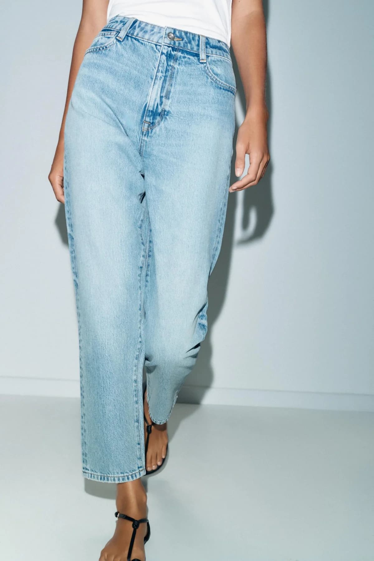 Usado por Elisa Picó, Jeans Mom Sueltos, talla 38