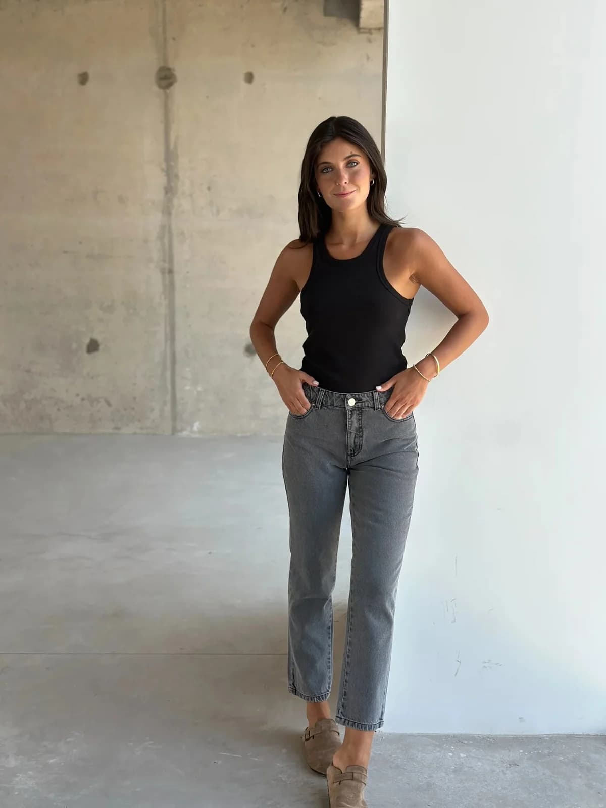 Usado por Angeles Azcona, Pantalon Cdel Pilar, talla 36