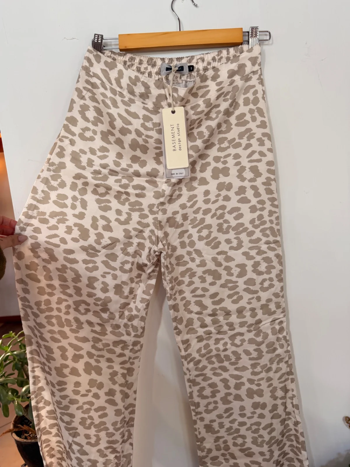 Pantalón satinado Basement — foto 1