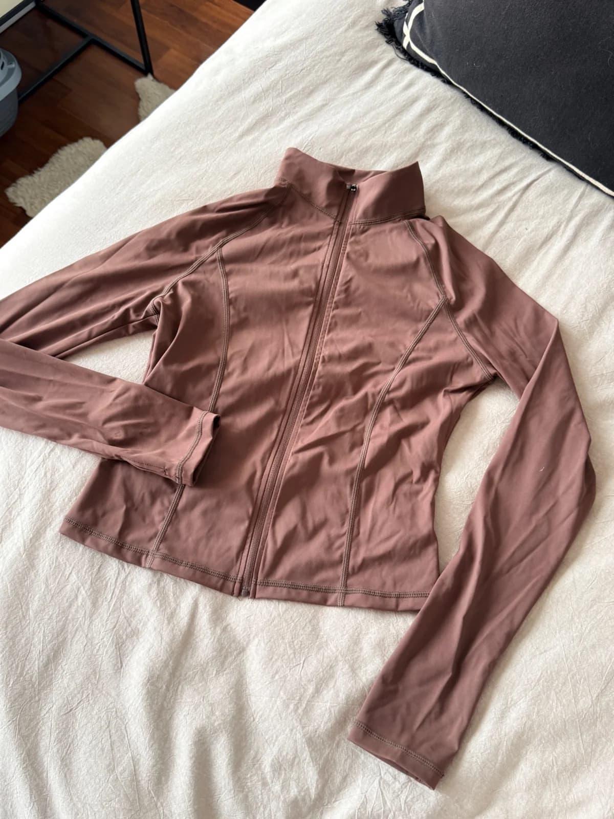 Usado por Tatiana Tscherebilo, Top deporte, talla S