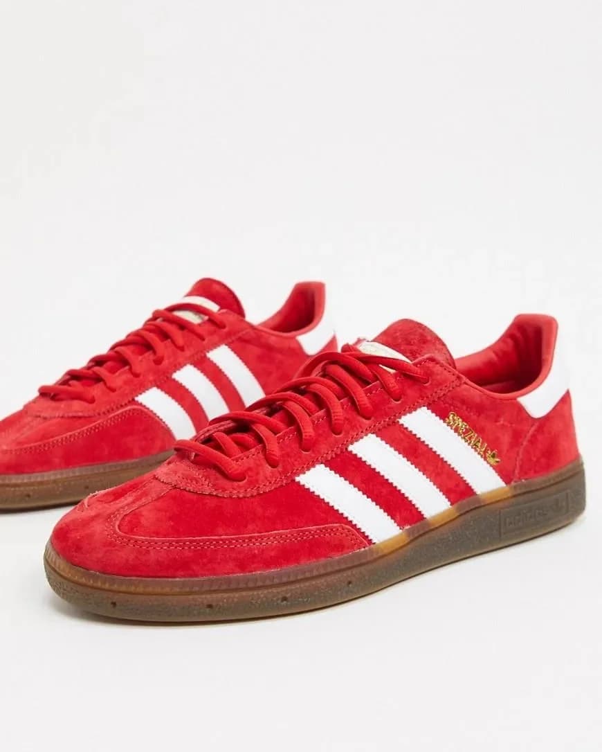 Usado por Camila Guedelhoefer , Zapatillas Adidas Spezial Rojas, talla 39