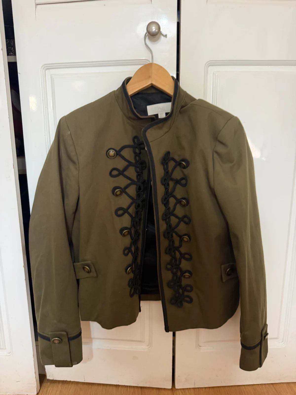 Usado por caterina amado, chaqueta zara talla L, talla L