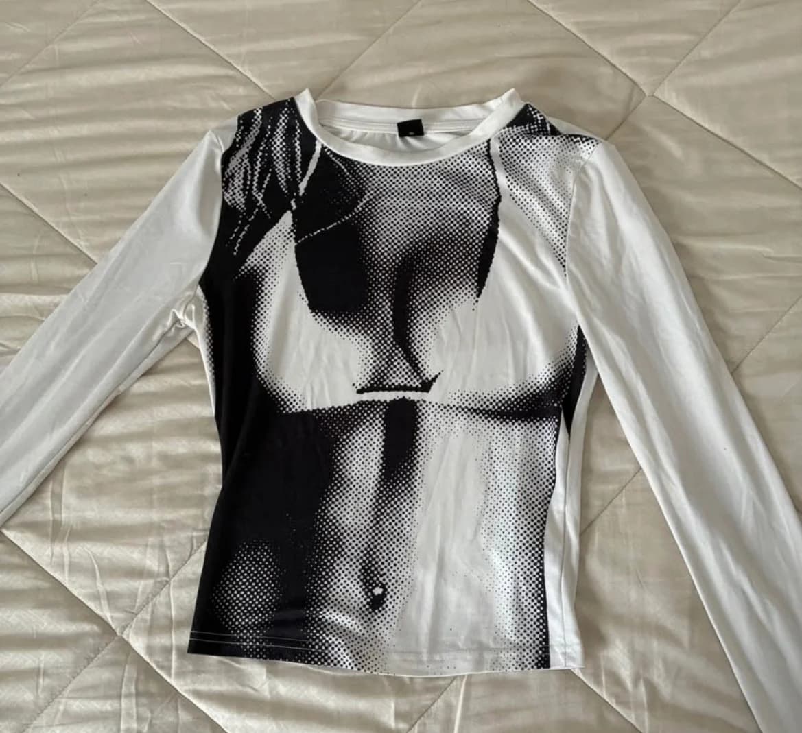 Usado por Closet de Mariana, Top manga Larga SHEIN , talla Talla Xs