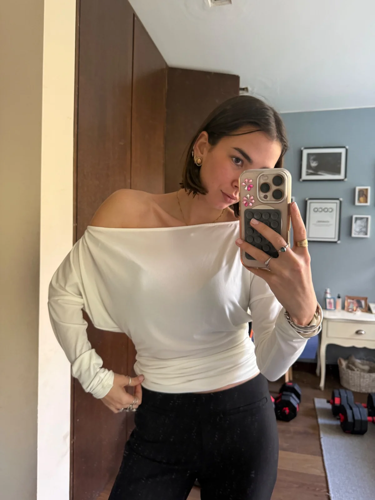 Usado por Matilde Duch, Blusa sin un hombro , talla M