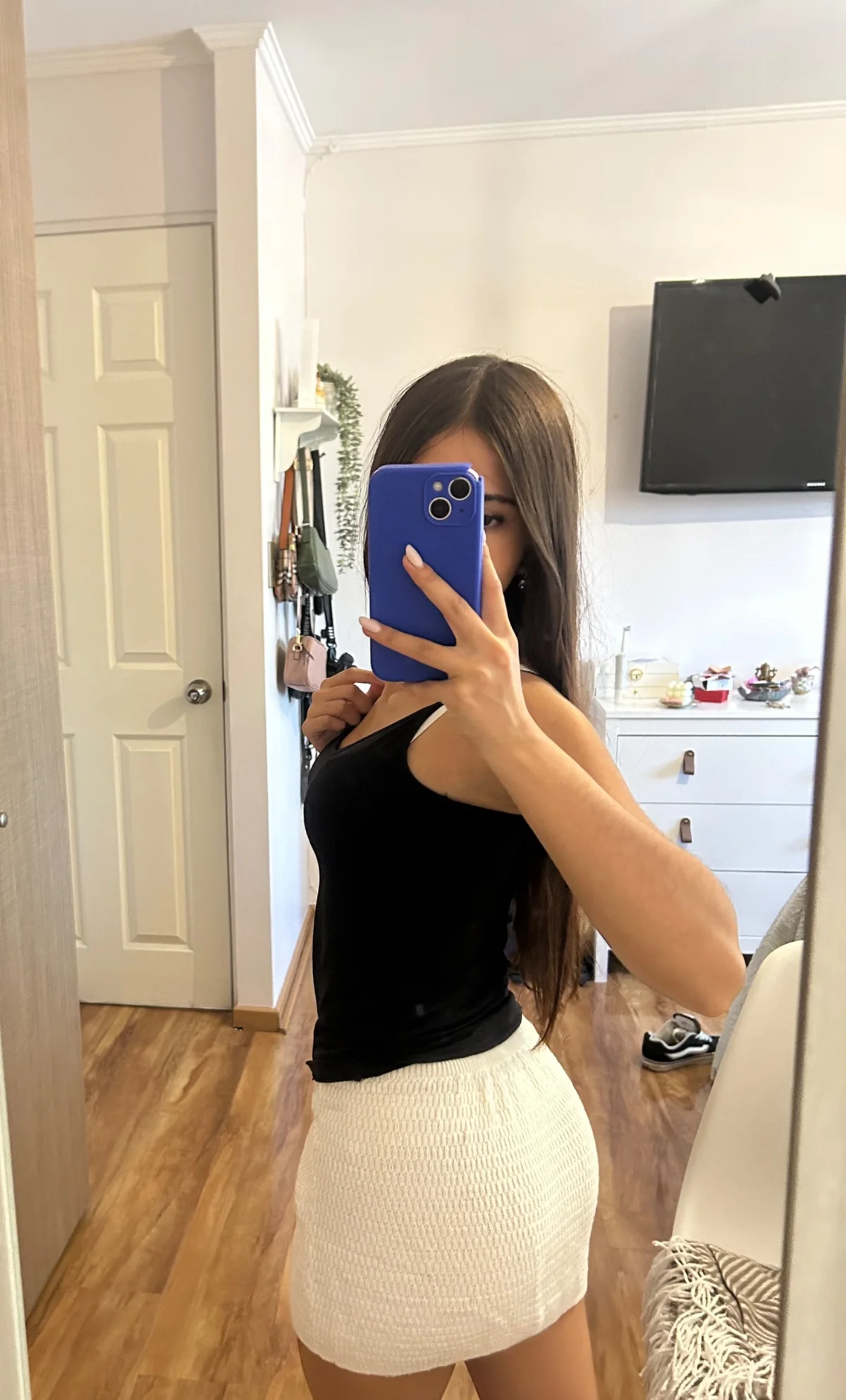 Usado por agustina gajardo, falda tejida, talla xs