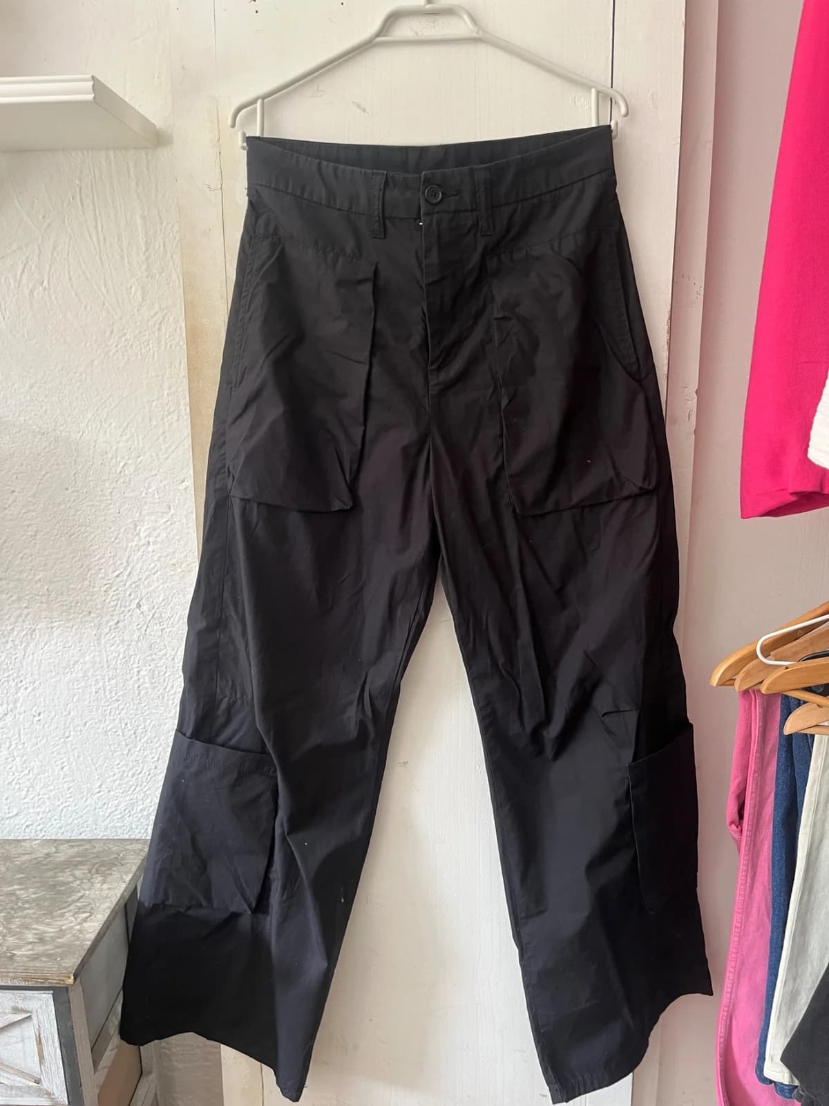 Usado por Dominga Ades, Jeans cargo, talla 38
