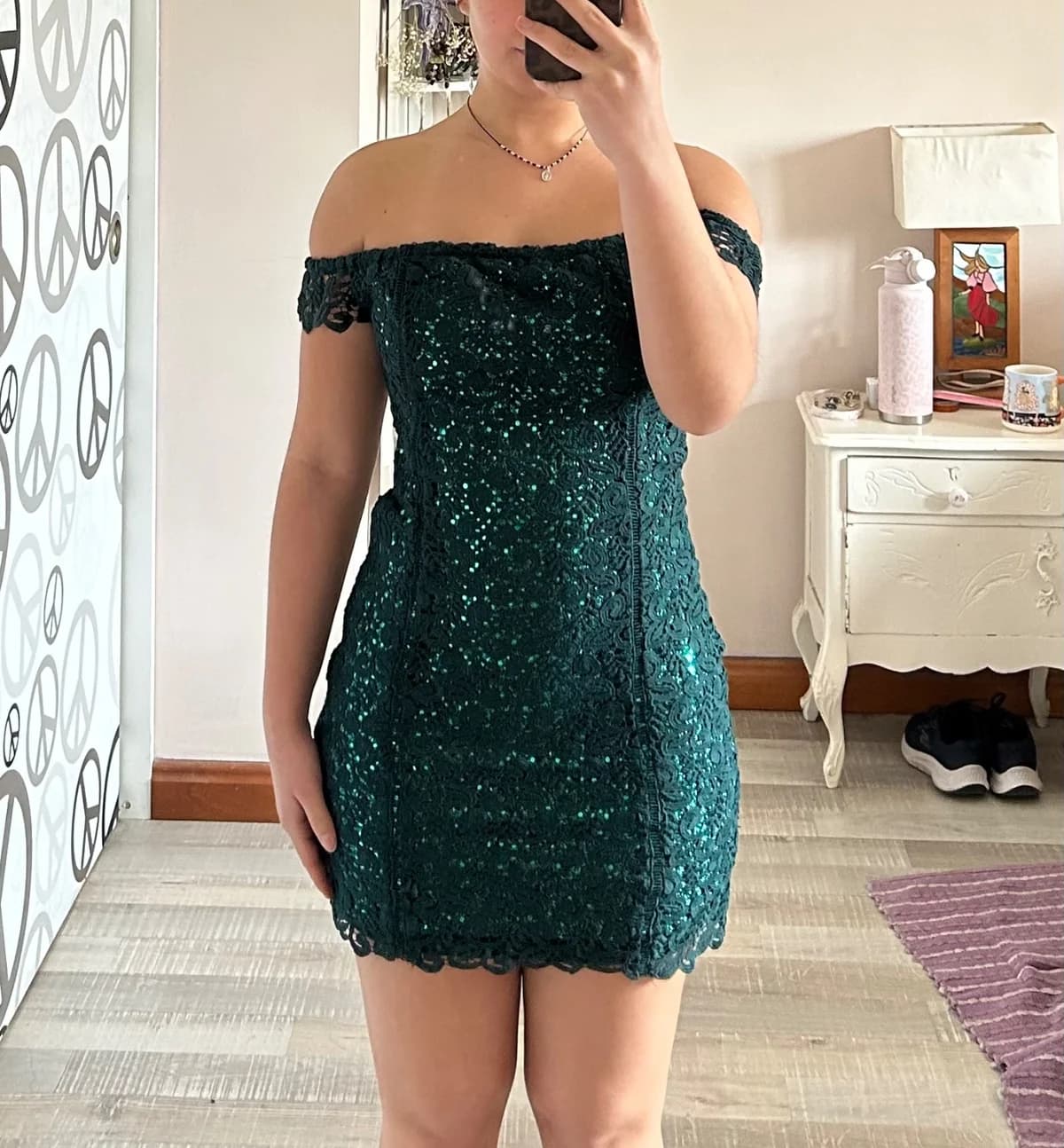 Usado por Amanda Díaz, Vestido corto , talla Xs