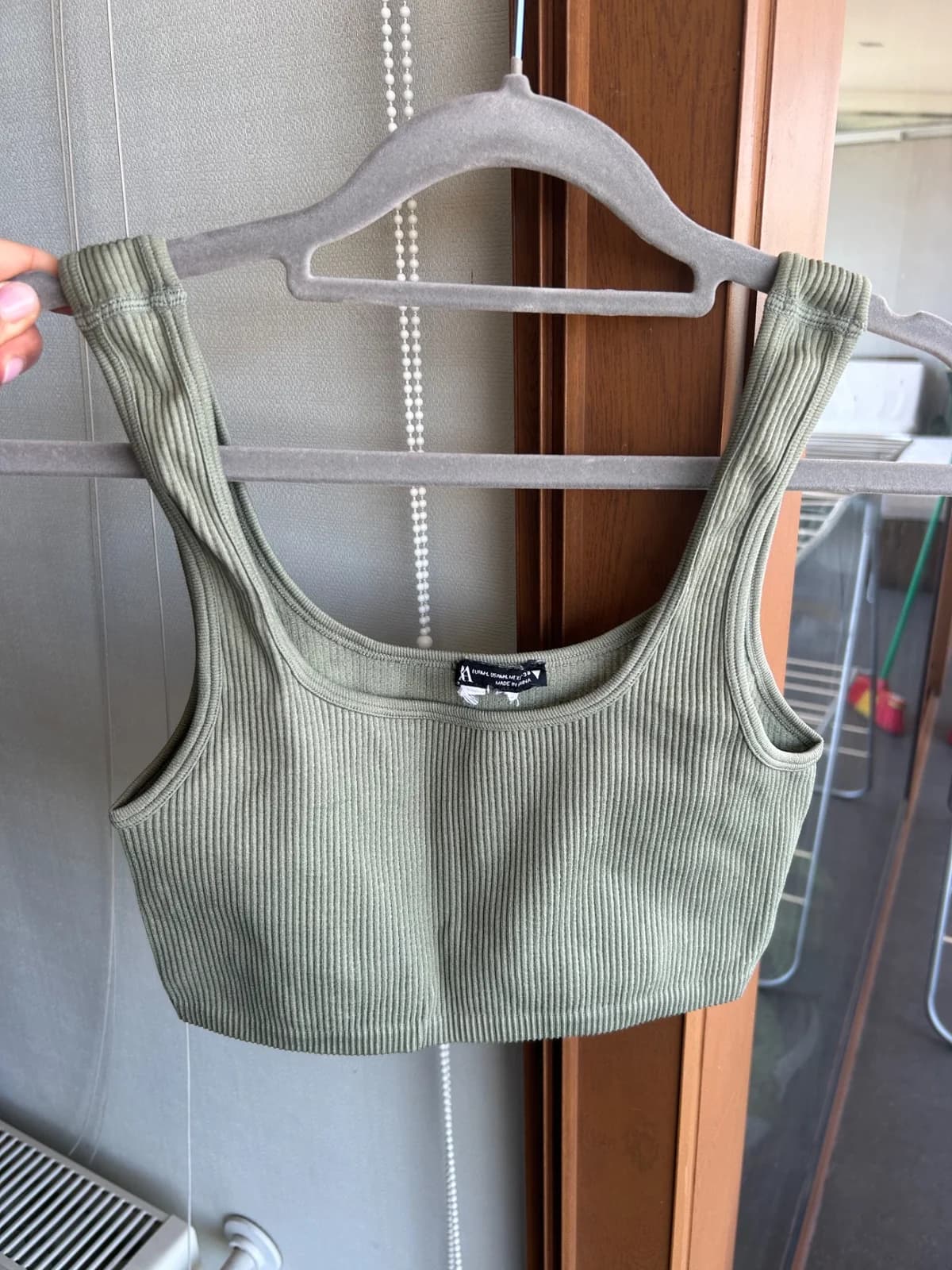 Usado por Nicole Lozano, Top Zara elasticada , talla M