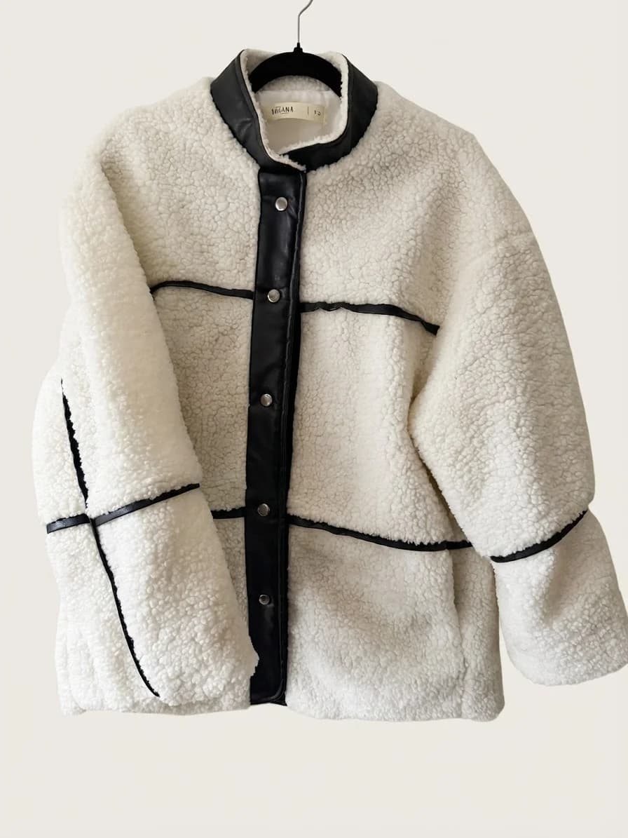 Usado por fernanda robertson, Chaqueta peluda Karama, talla TU