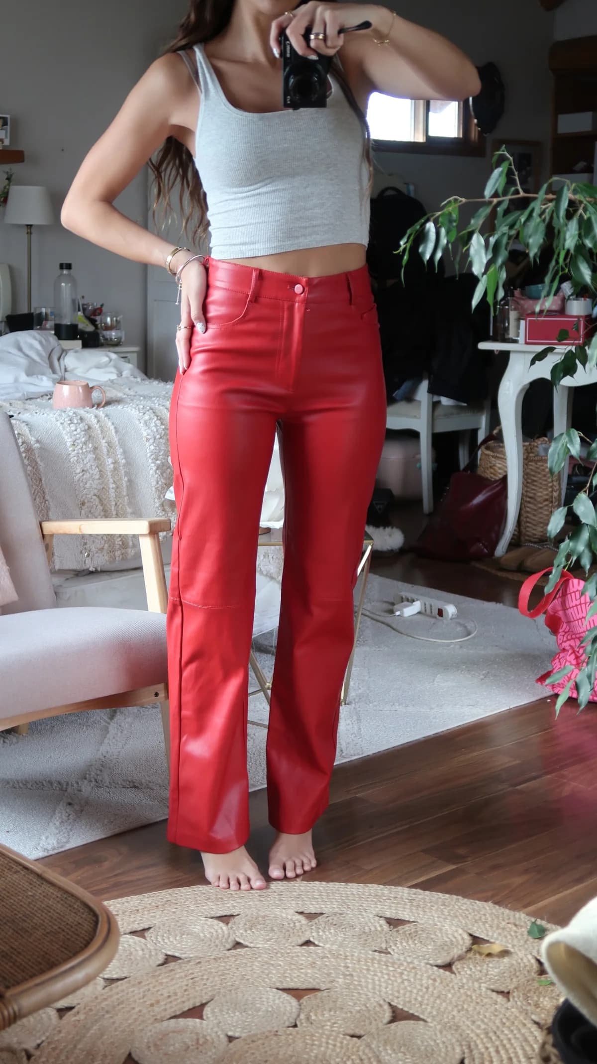 Pantalón eco cuero