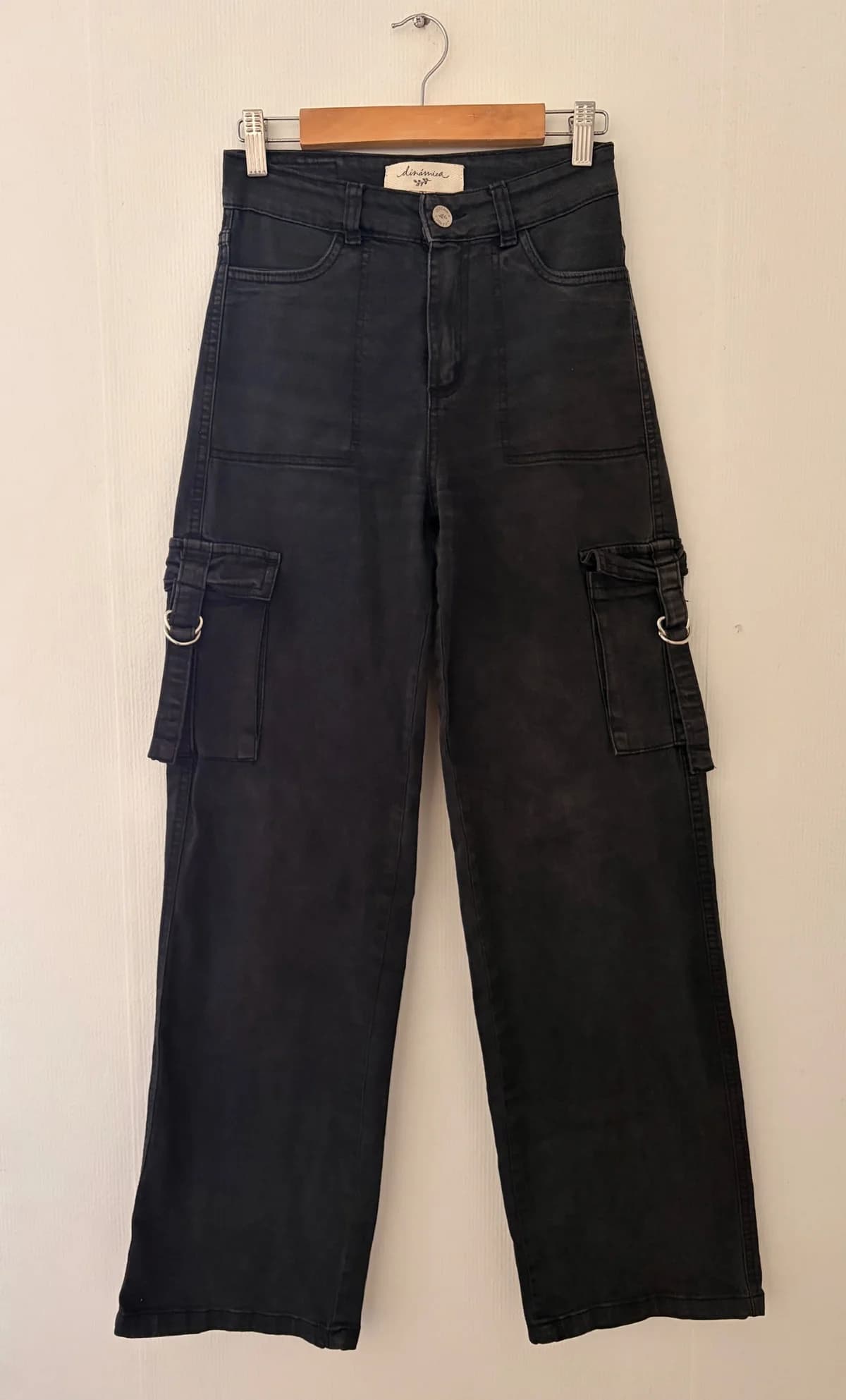 Usado por Fabiana Lillo, Pantalón Dinamica, talla 32