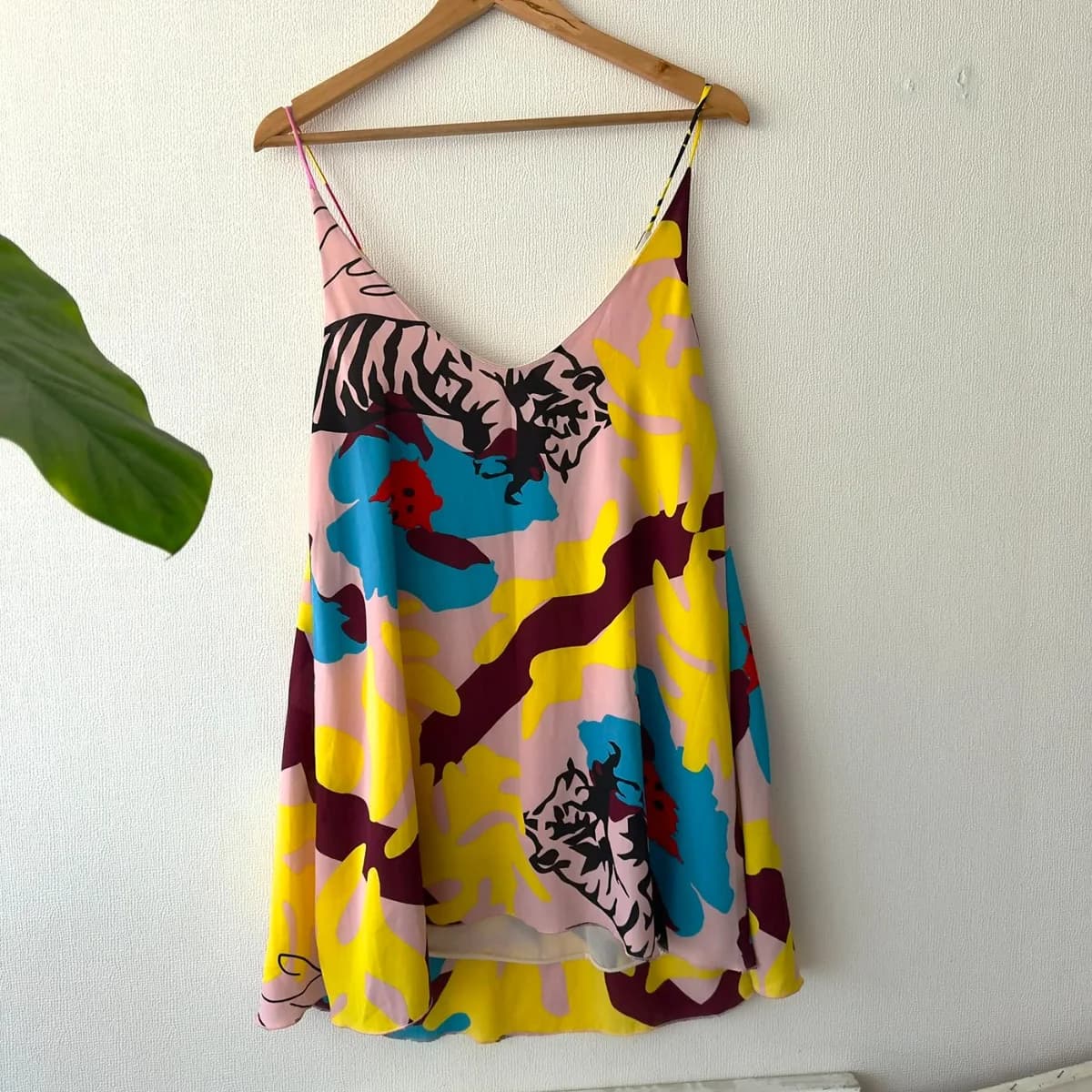Vestido talla M de gasa, hasta la rodilla — foto 1