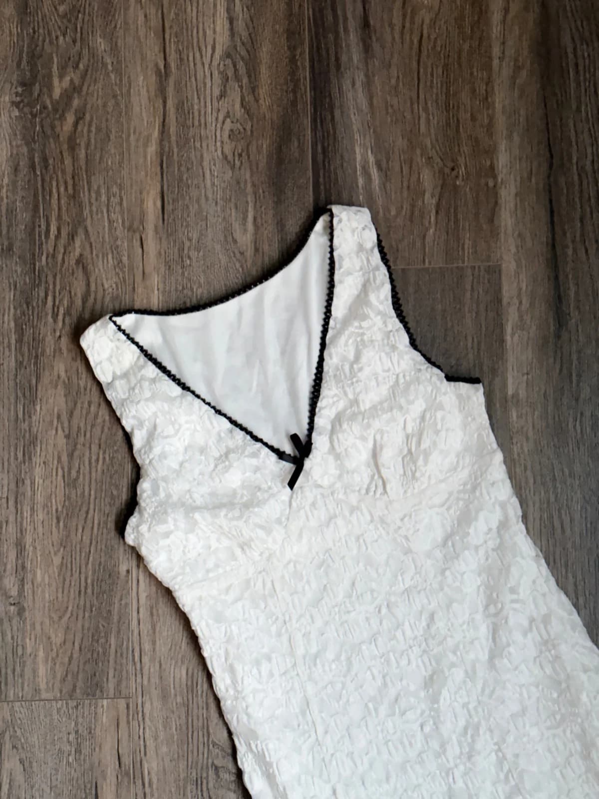 Vestido blanco cinta