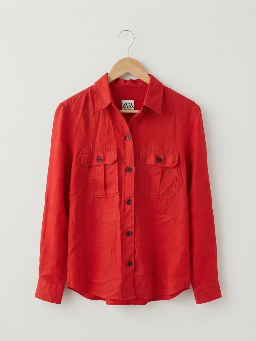 Usado por Closet de Pintando un Rato, Camisa roja Zara, talla S