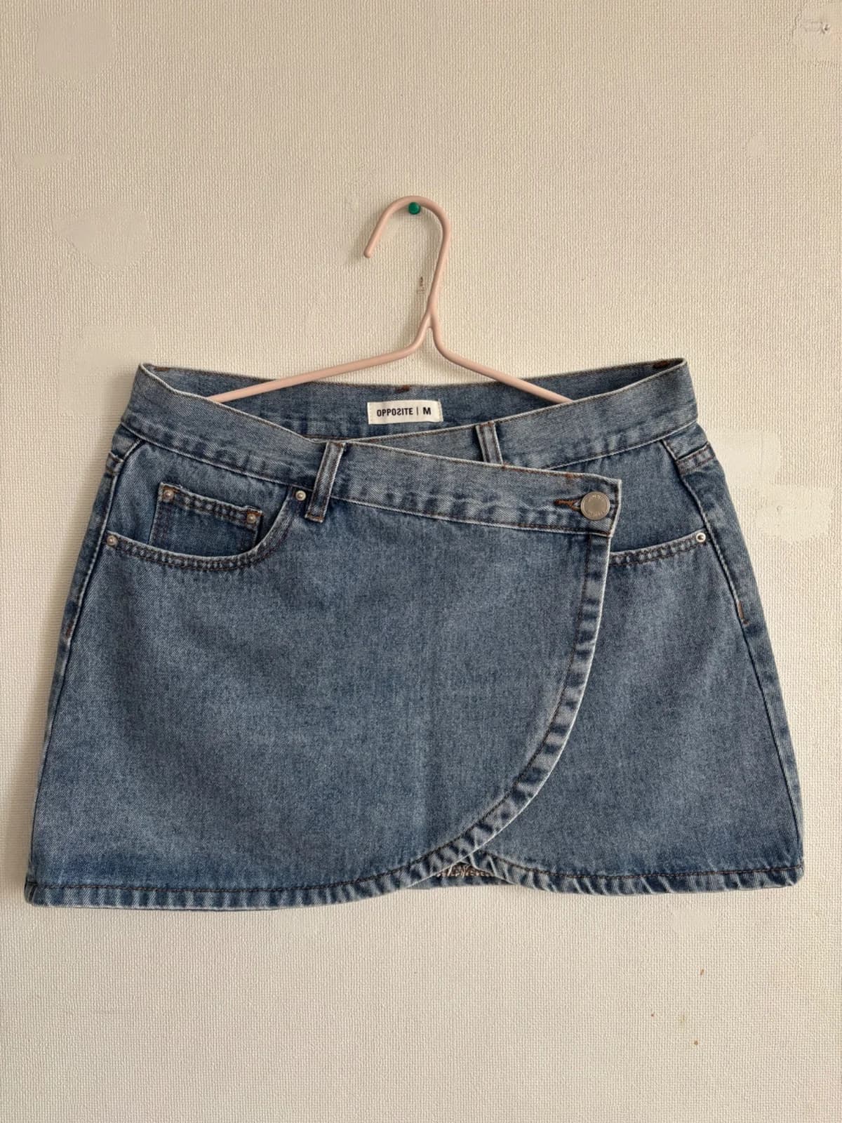 Usado por Isidora Belén Rosas Morales, Mini falda , talla M