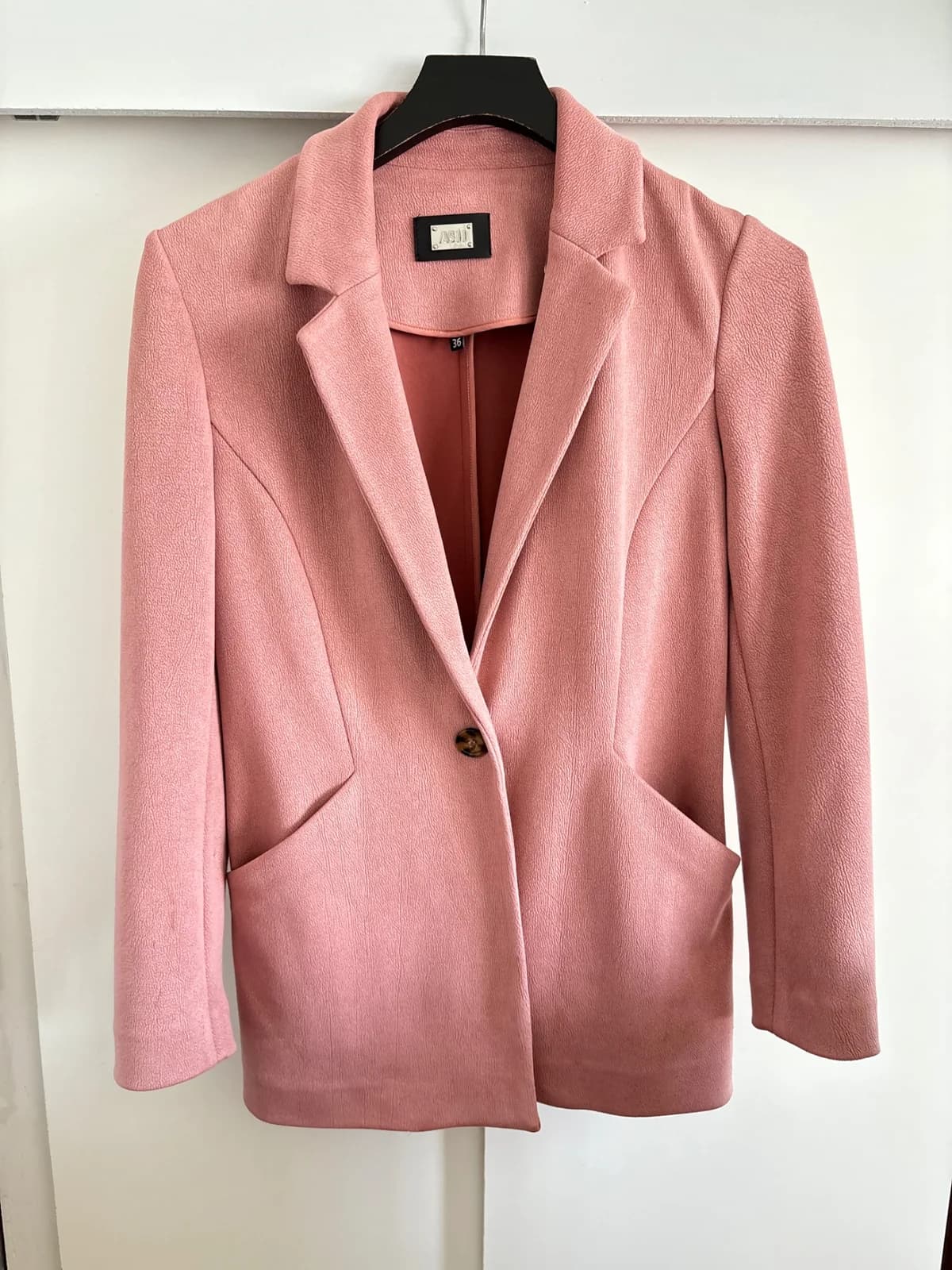 Blazer — foto 1