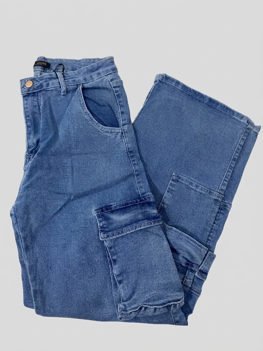 Usado por Paloma Robles , Pantalón Jeans Cargo Wide Leg Azul Medio, talla 42-44