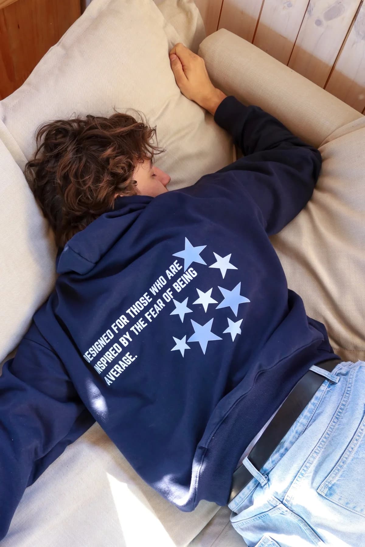 Usado por Studio 95 , #94 COSMIC HOODIE (L), talla L