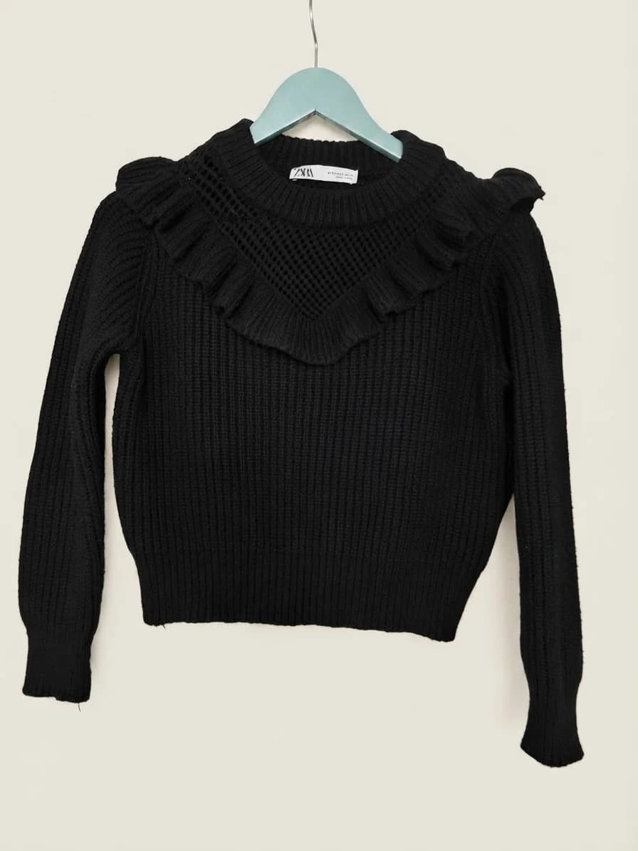 Usado por Constanza Ebner, Suéter Zara, talla S
