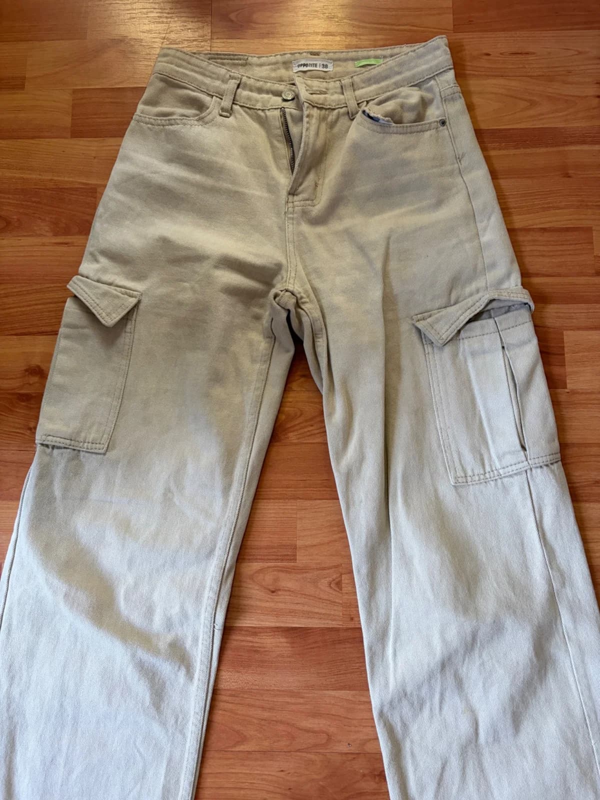 Usado por catalina puig jequier, Pantalon , talla 38