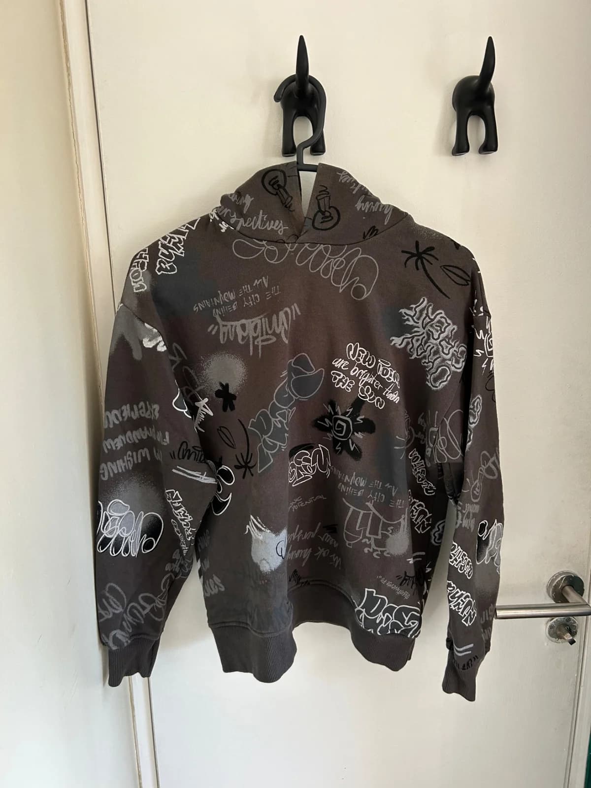 Usado por Sara, Poleron estampado, talla S