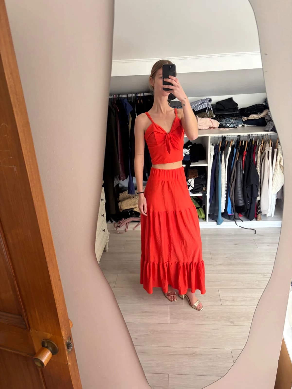 Conjunto formal naranjo
