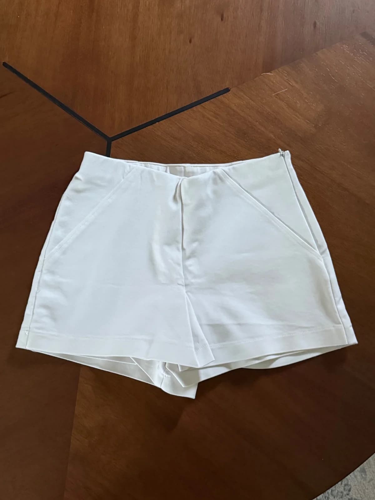 Falda Short Blanca