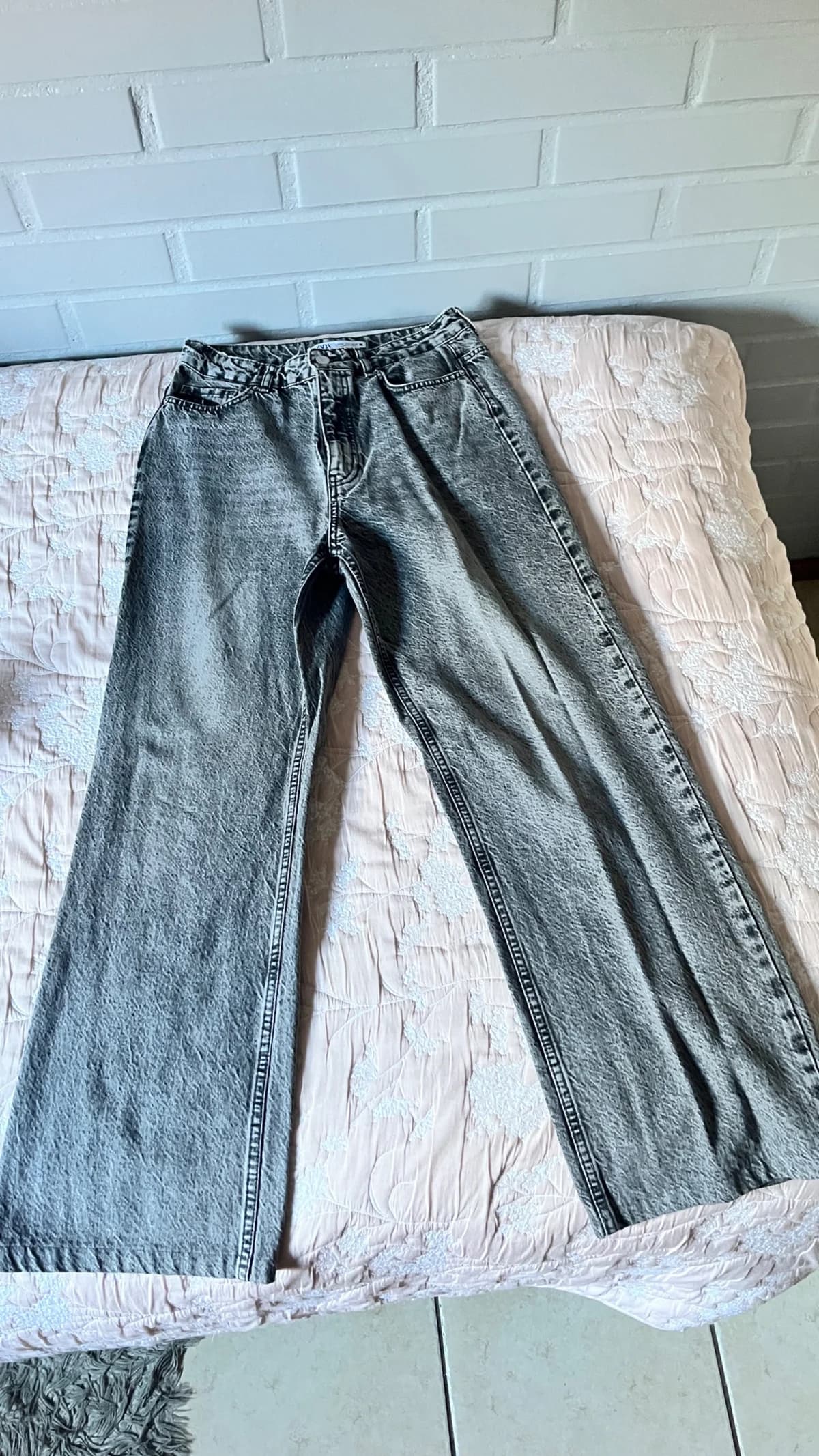 jeans zara gris — foto 1