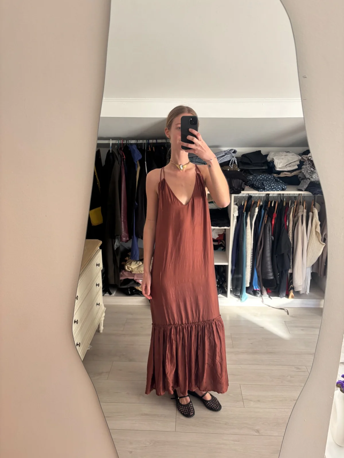 Usado por Blanca Egert, Vestido satinado color cobre, talla S/M