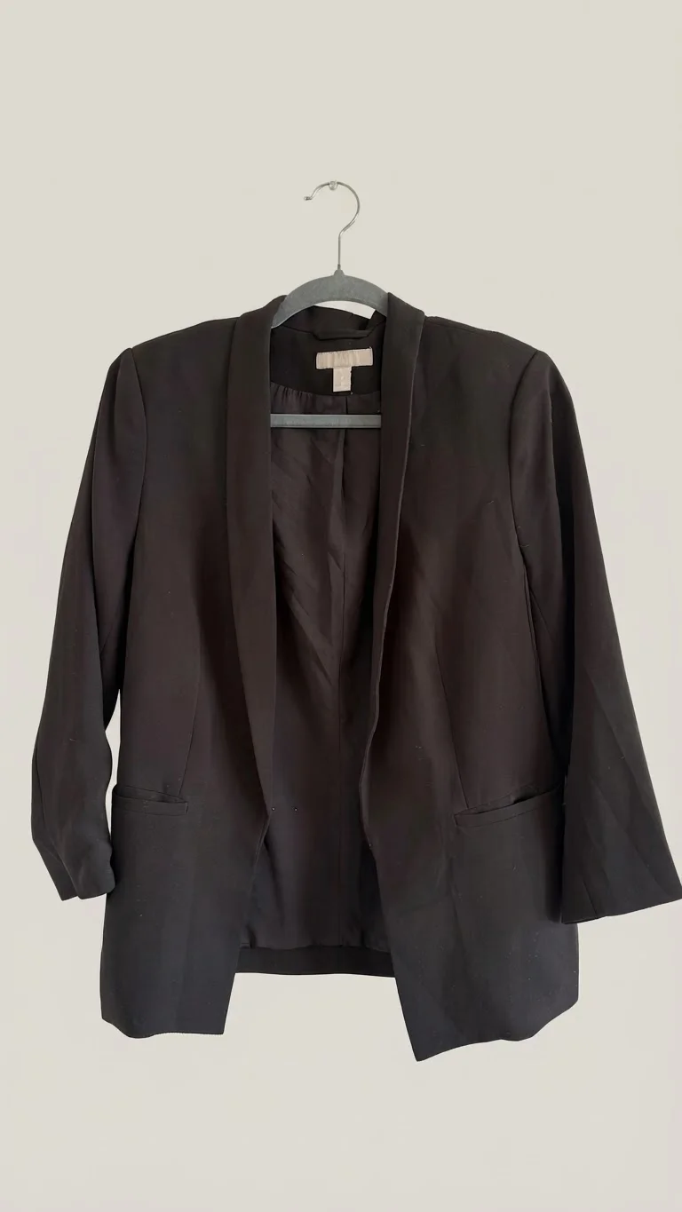 Usado por Isidora Baxter, Blazer Negro, talla 42