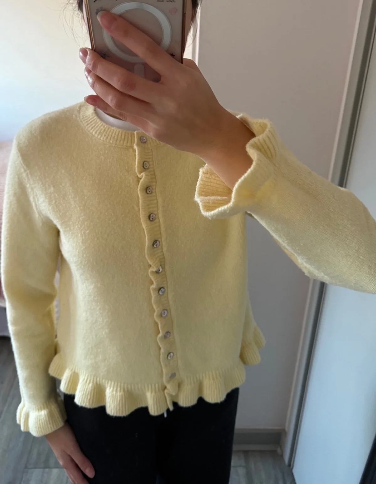 Usado por Celine Jarrett, Chaleco Zara Amarillo, talla M