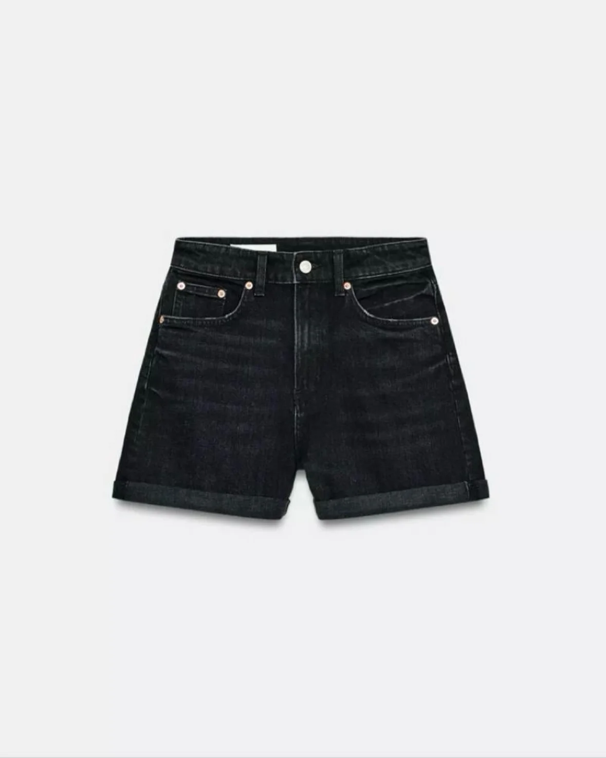 Usado por Closet de Sofía , Mom Fit Shorts Zara, talla 34