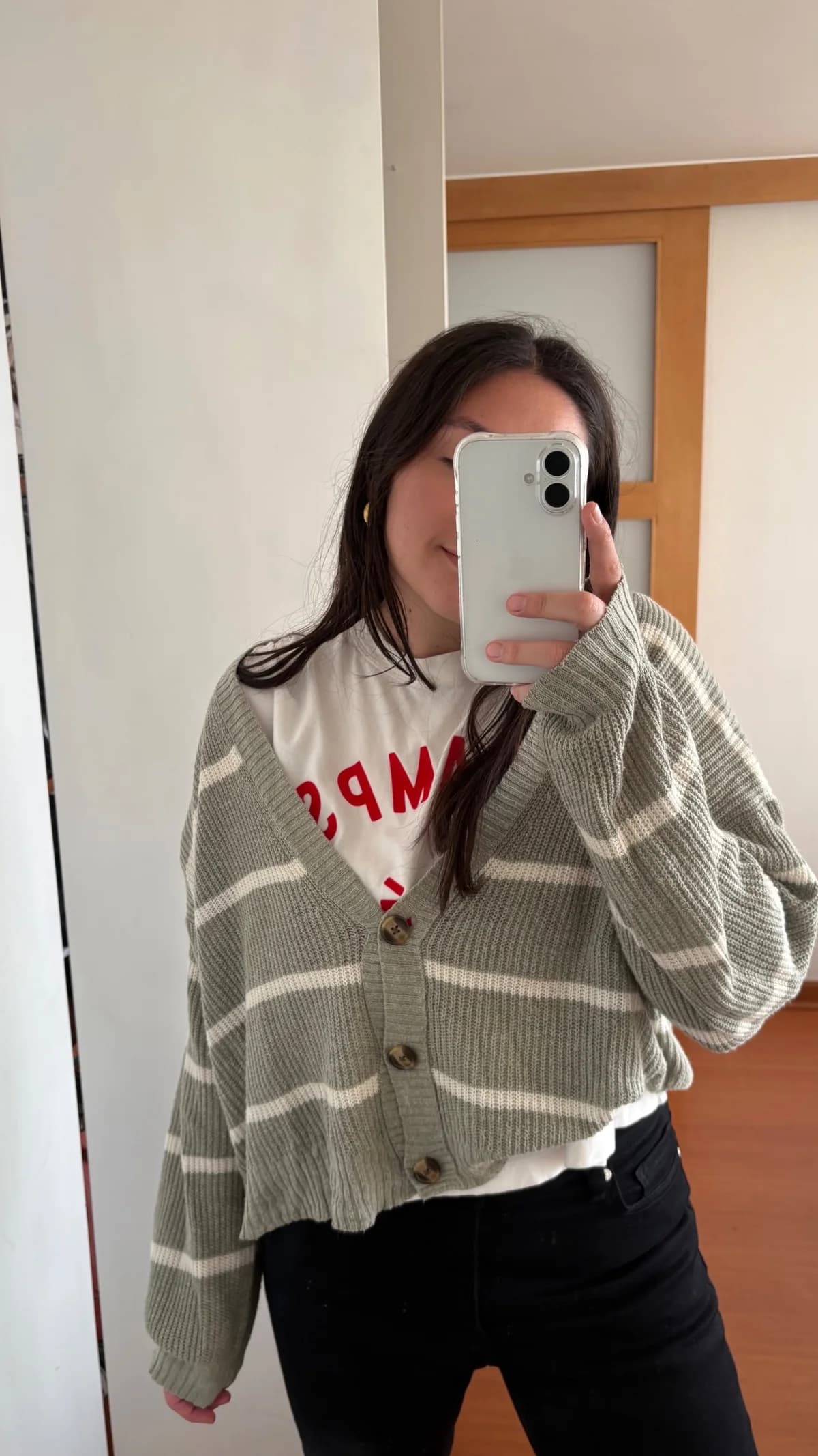 Usado por Isidora Baxter, Chaleco American Eagle, talla M