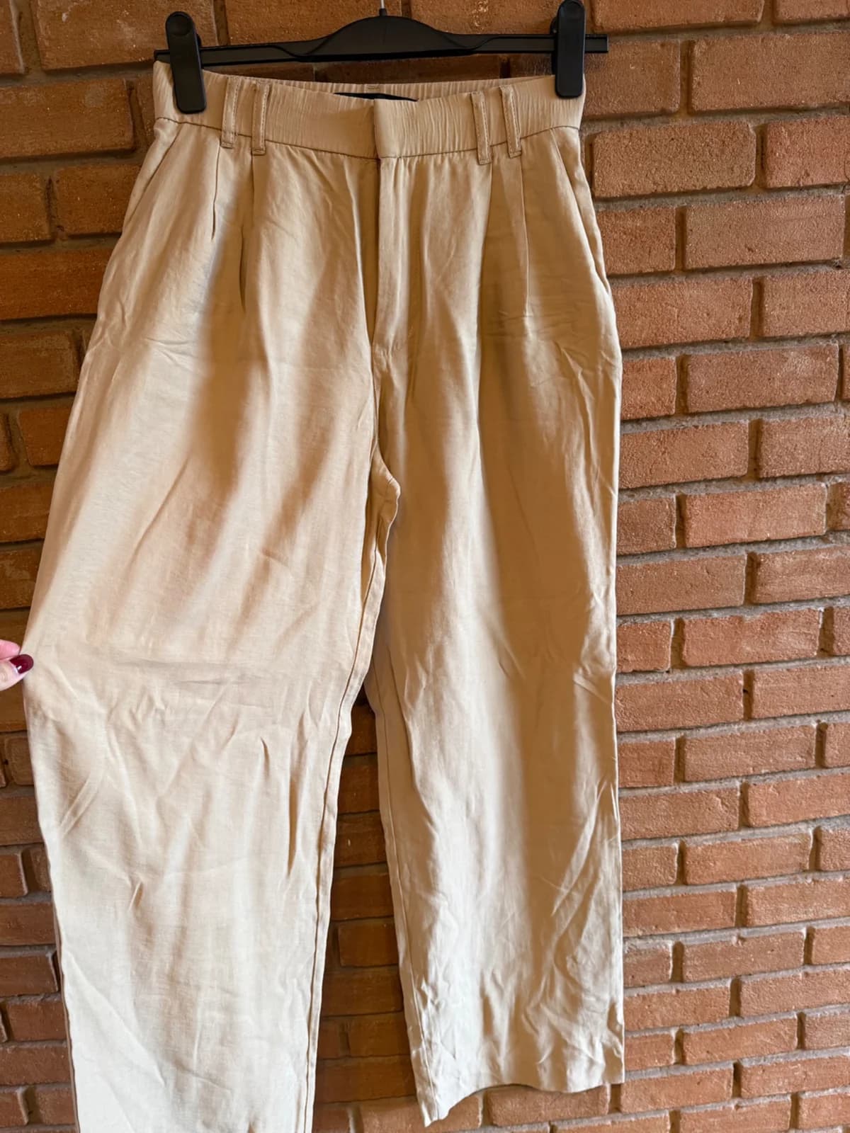 Pantalón beige zara — foto 1