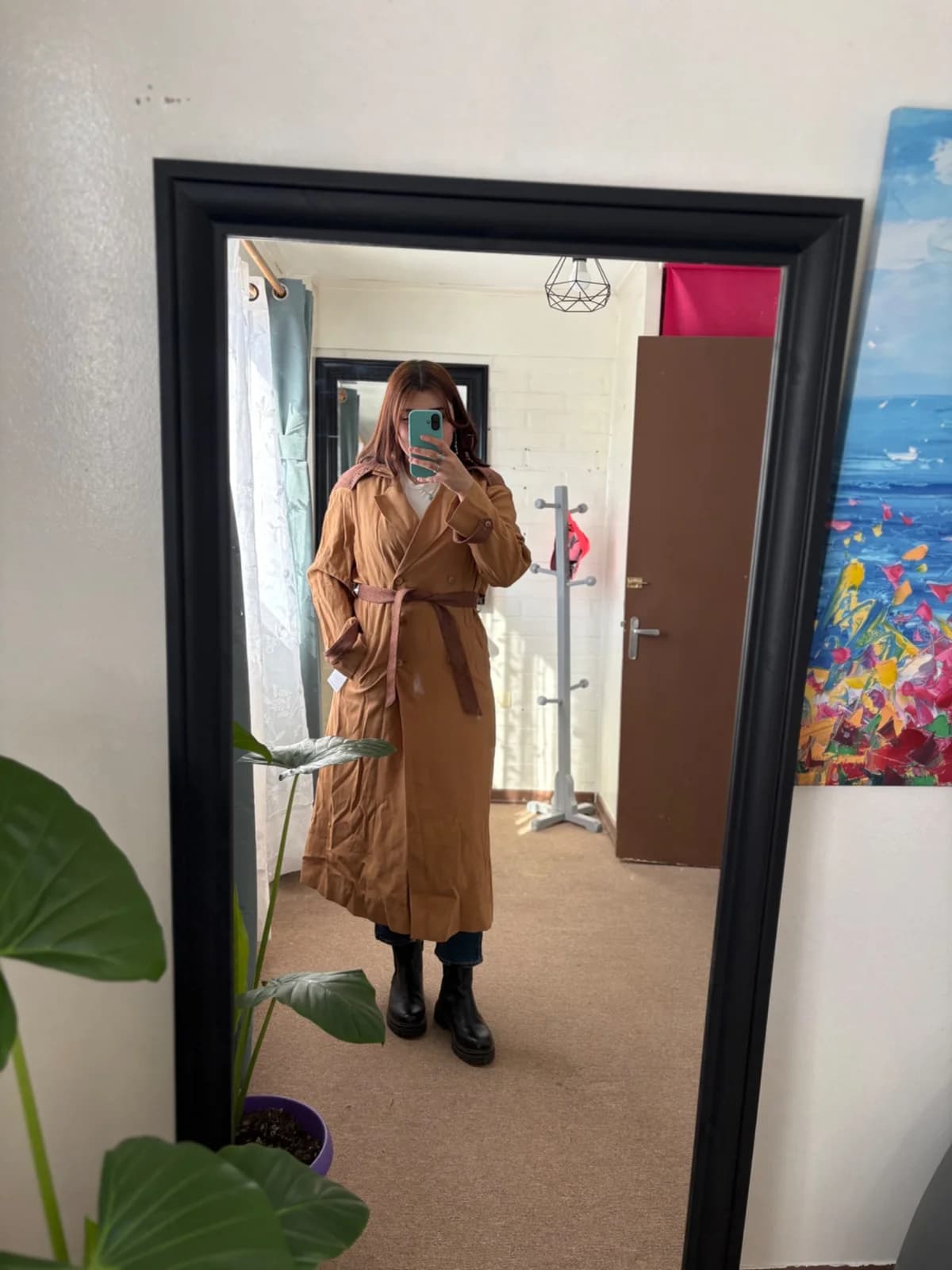 Trench — foto 1