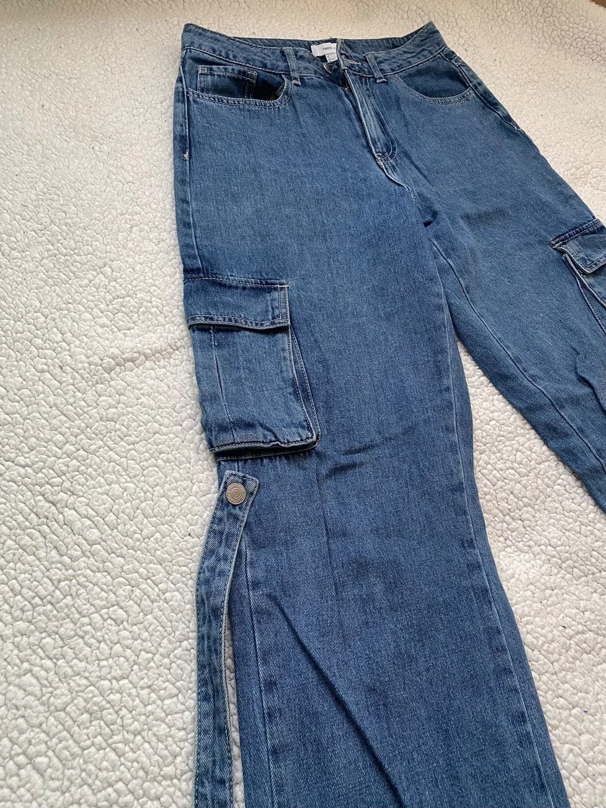 Usado por CMontanares, Jeans cargo, talla 34